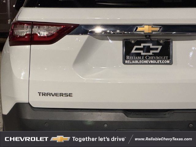 Used 2021 Chevrolet Traverse LT FWD image 7