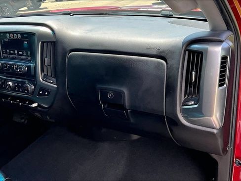 Used 2018 Chevrolet Silverado 1500 LT w/ Texas Edition AWD/4WD image 15