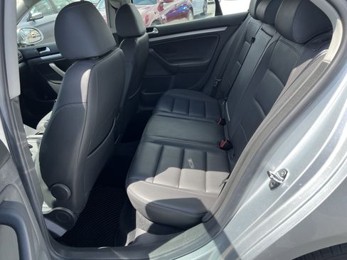 Used 2008 Volkswagen Jetta SE FWD image 11
