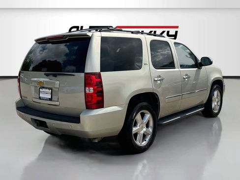Used 2014 Chevrolet Tahoe LTZ RWD image 7