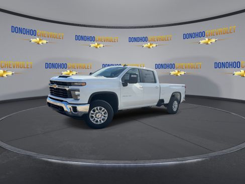 New 2026 Chevrolet Silverado 3500 LT image 7