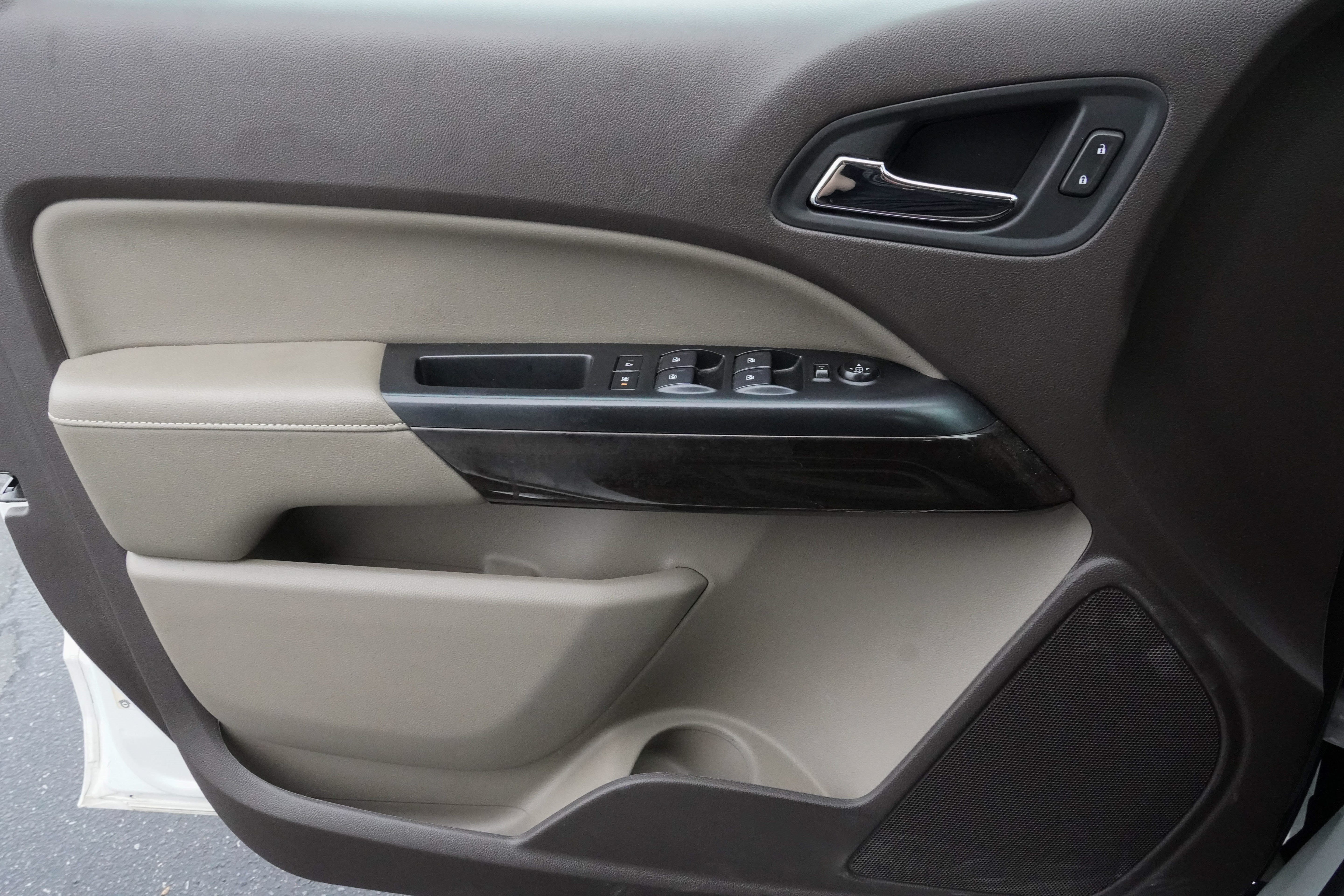 Used 2019 GMC Canyon SLT w/ Driver Alert Package AWD/4WD image 29