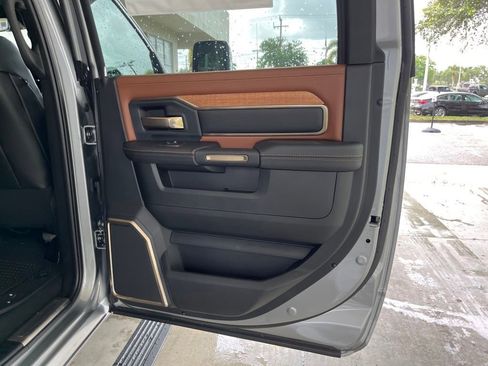 New 2023 RAM 3500 Limited image 27