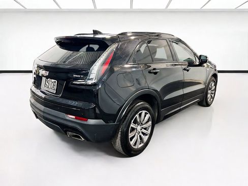 Used 2022 Cadillac XT4 Sport w/ Safety Alert Package FWD image 4