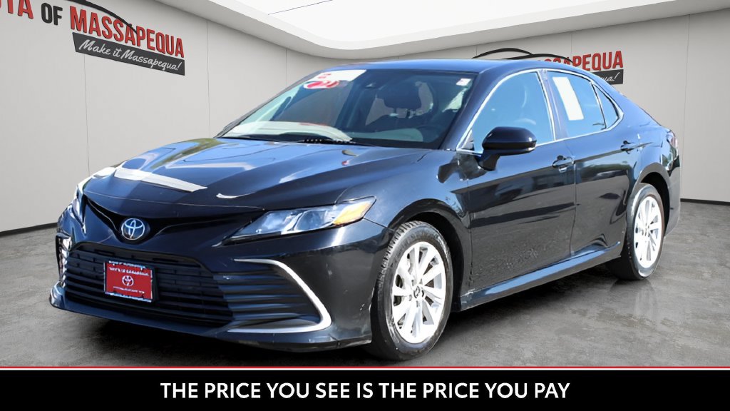 Used 2022 Toyota Camry LE AWD/4WD image 1