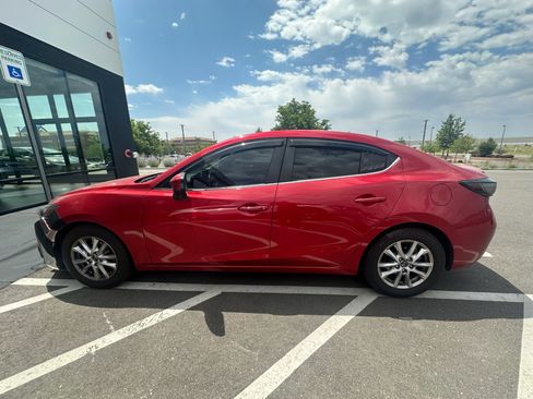 Used 2016 MAZDA MAZDA3 i Grand Touring FWD image 4