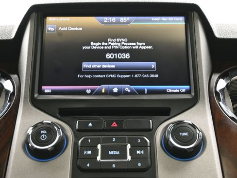Used 2014 Ford F350 Lariat w/ Lariat Ultimate Package AWD/4WD image 31