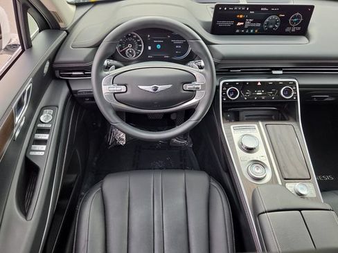 Used 2024 Genesis GV80 2.5T AWD/4WD image 13