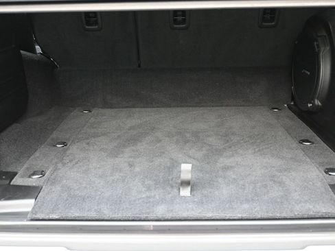 Used 2023 Jeep Wrangler Unlimited Sahara image 27