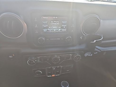 Certified 2019 Jeep Wrangler Unlimited Sport S image 27