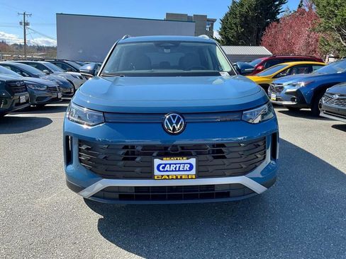 New 2026 Volkswagen Tiguan SE image 3