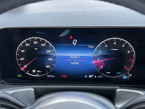 Certified 2024 Mercedes-Benz GLB 250 4MATIC image 15