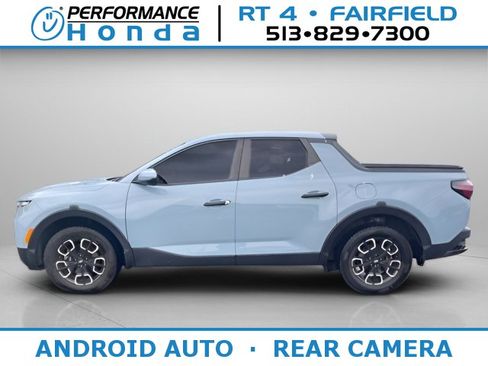 Used 2023 Hyundai Santa Cruz SE AWD/4WD image 1