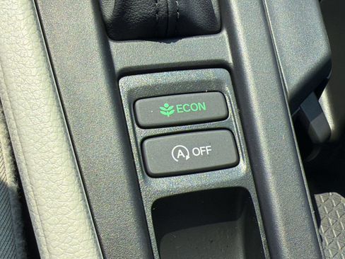New 2026 Honda Accord LX image 19