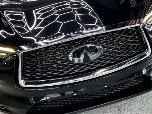 Used 2019 INFINITI QX50 Pure AWD/4WD image 35