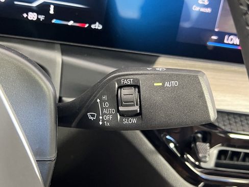 Used 2025 BMW 230i Coupe w/ M Sport Package image 25