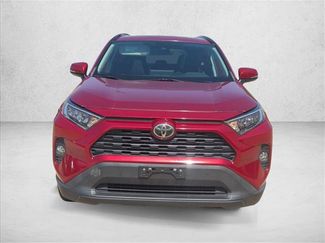 Used 2021 Toyota RAV4 XLE w/ Convenience Package FWD video 2