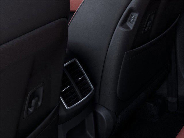New 2026 Kia Sportage SX FWD image 32