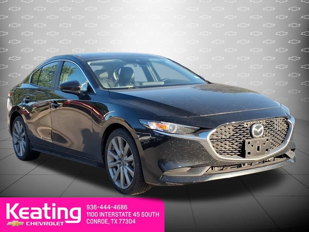 Used 2023 MAZDA MAZDA3 s FWD image 3