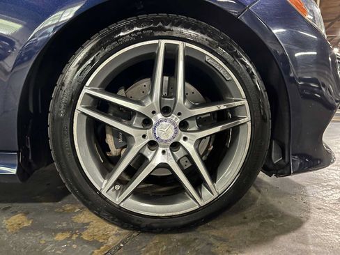 Used 2014 Mercedes-Benz E 350 4MATIC Sedan image 9