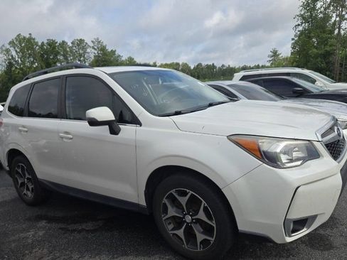 Used 2014 Subaru Forester 2.0XT Touring w/ Popular Package #2 AWD/4WD image 3