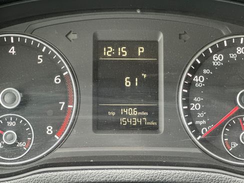 Used 2015 Volkswagen Passat 1.8T FWD image 24