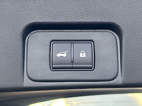 New 2026 Nissan Rogue SV image 19