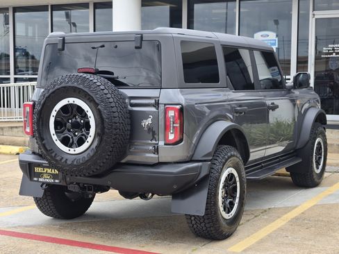 Used 2025 Ford Bronco Badlands AWD/4WD image 4