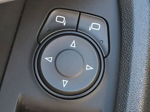 Used 2018 Chevrolet Camaro SS image 26