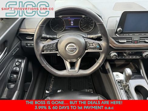 Used 2020 Nissan Altima 2.0 Platinum FWD image 11