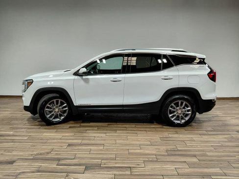 Certified 2024 GMC Terrain SLT AWD/4WD image 19