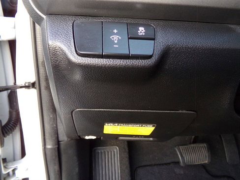 Used 2023 Kia Rio LX image 43