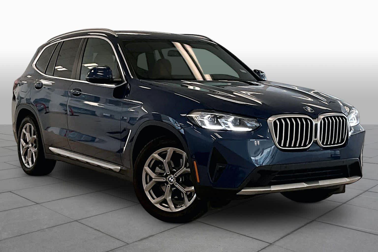 Used 2023 BMW X3 sDrive30i w/ Premium Package RWD image 2