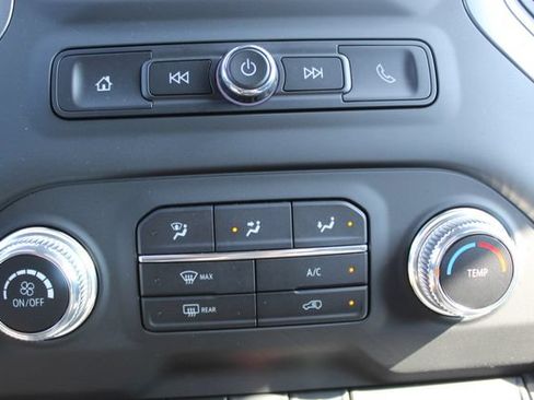 Used 2024 GMC Sierra 1500 Pro w/ Pro Value Package AWD/4WD image 19