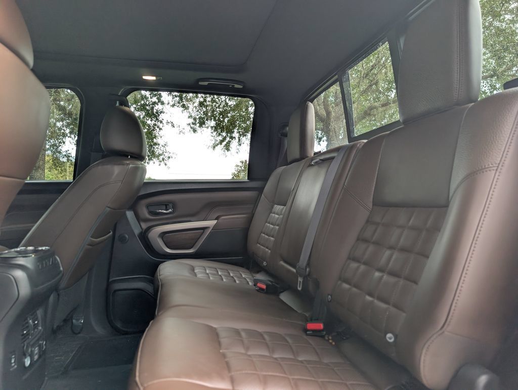 Used 2022 Nissan Titan Platinum Reserve w/ Moonroof Package AWD/4WD image 17