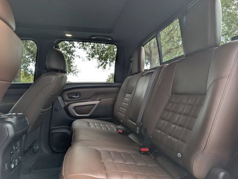Used 2022 Nissan Titan Platinum Reserve w/ Moonroof Package AWD/4WD image 17