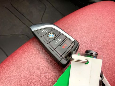 Used 2022 BMW M440i Coupe w/ Premium Package RWD image 13