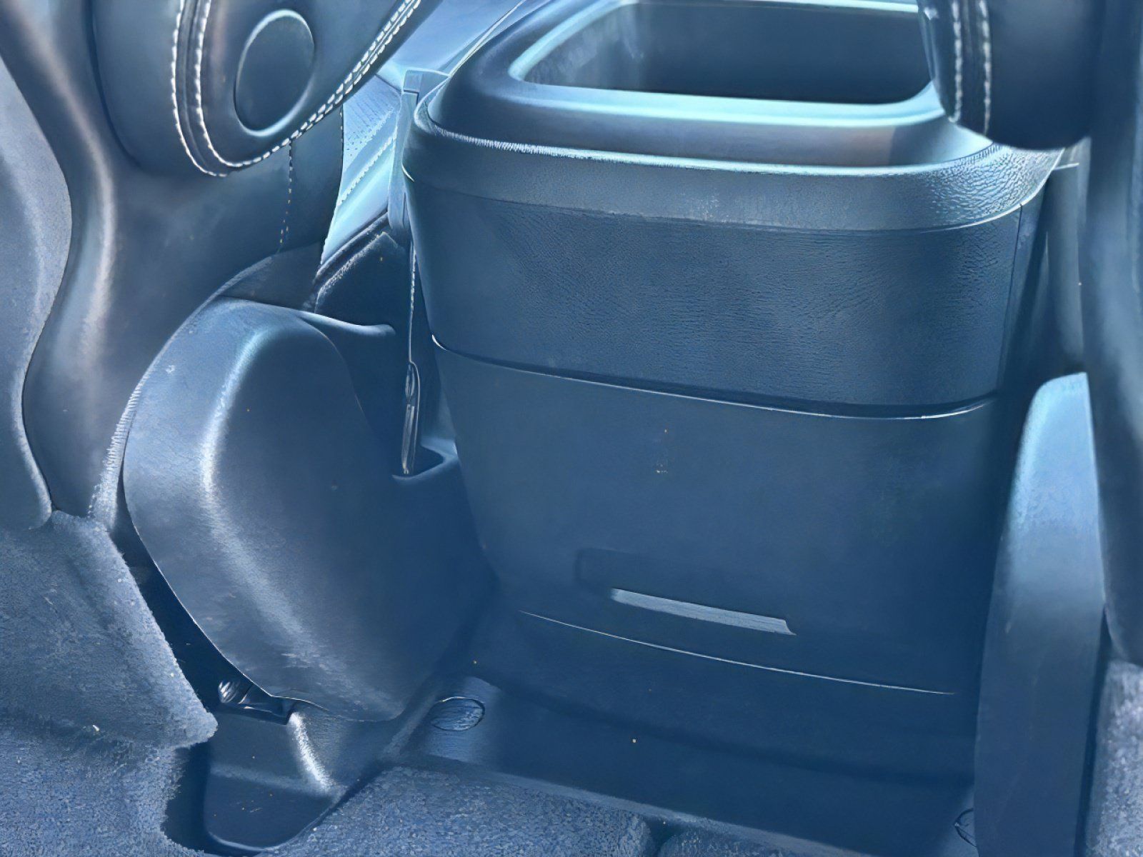 Used 2025 Chrysler Pacifica Select FWD image 29
