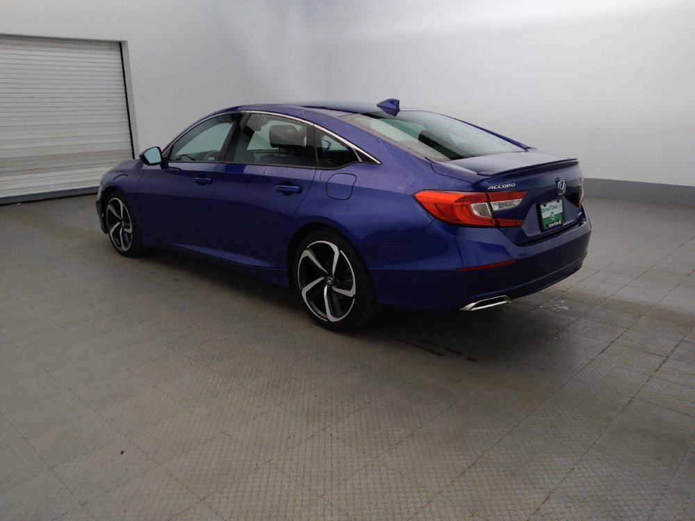 Used 2019 Honda Accord Sport image 3