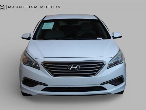Used 2016 Hyundai Sonata SE image 5
