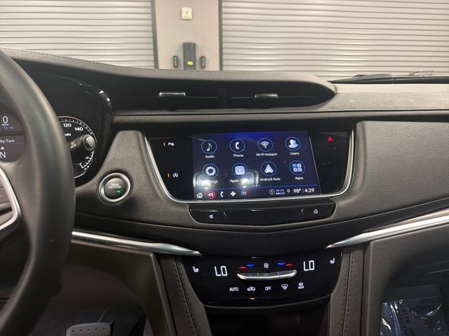 Certified 2024 Cadillac XT5 Luxury FWD image 18
