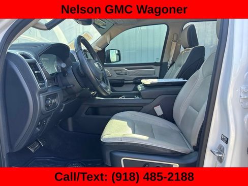 Used 2022 RAM 1500 Limited AWD/4WD image 9
