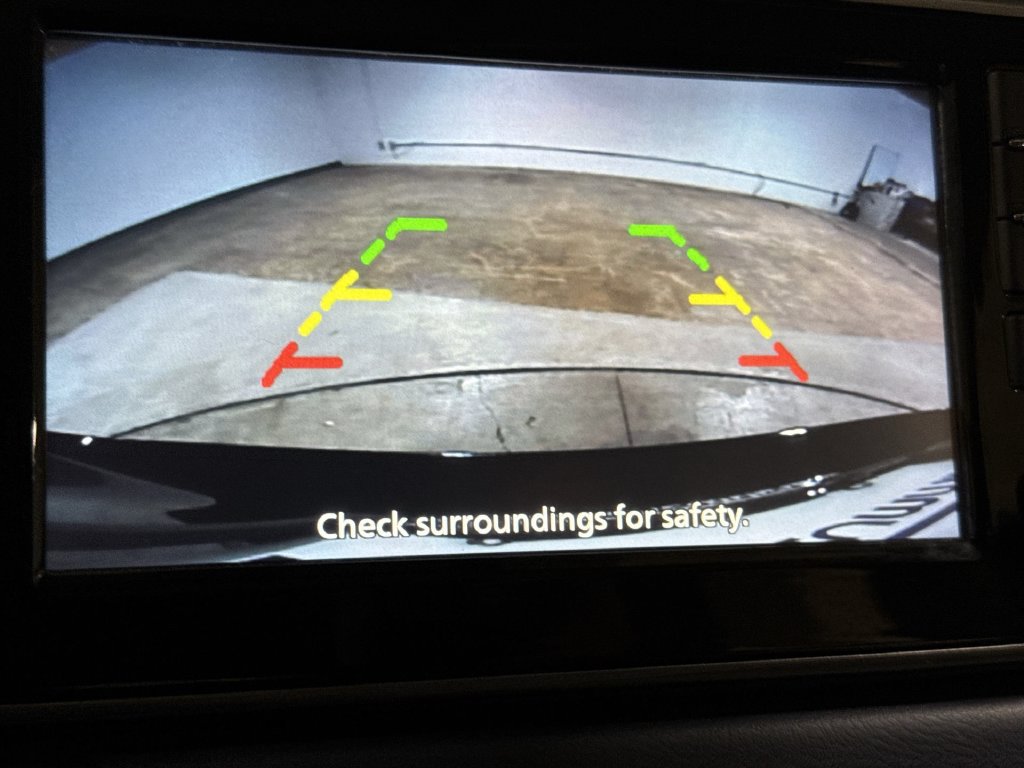 Used 2024 Nissan Versa SV FWD image 15
