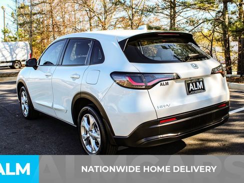 Used 2023 Honda HR-V LX image 5