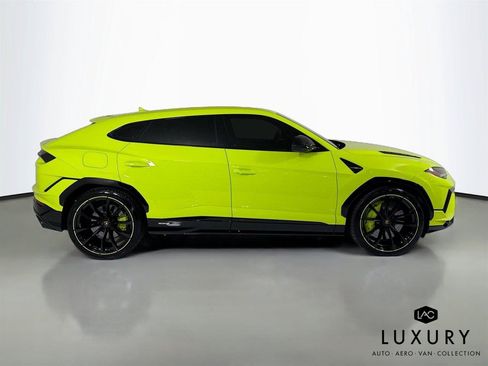 Used 2024 Lamborghini Urus S AWD/4WD image 5
