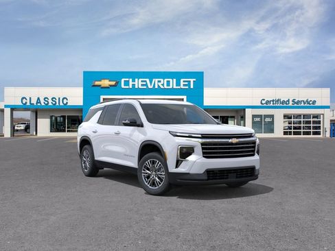 New 2026 Chevrolet Traverse LT w/ Driver Confidence Package image 1