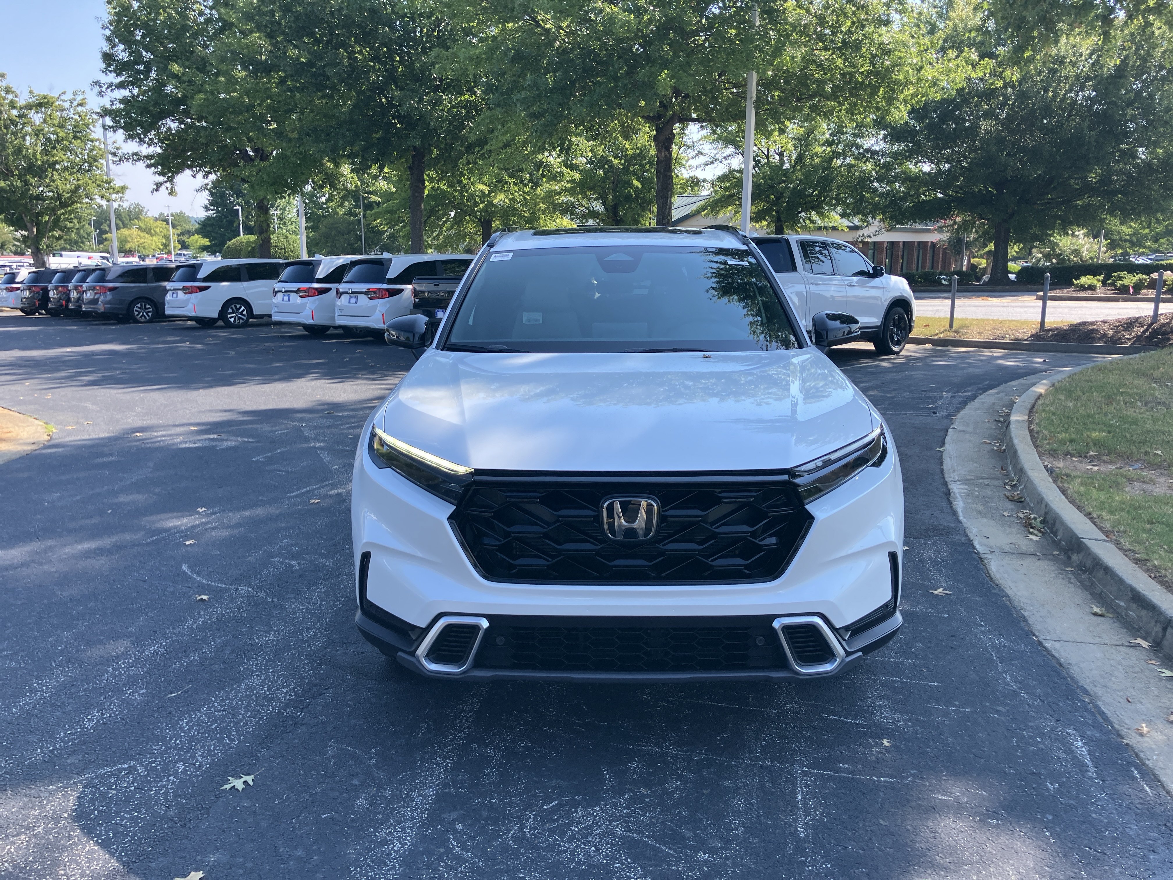 New 2027 Honda CR-V Sport Touring image 3