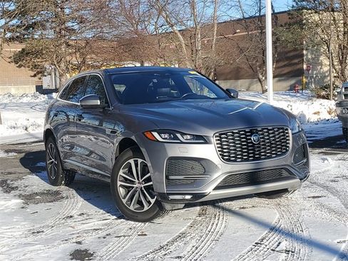 Used 2021 Jaguar F-PACE S image 35