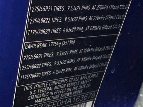 Used 2017 Land Rover Range Rover Sport SVR image 37