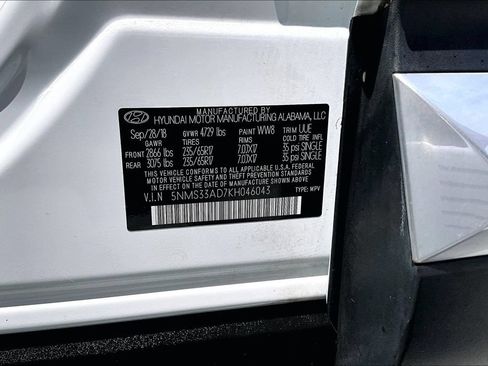 Used 2019 Hyundai Santa Fe SEL FWD image 17